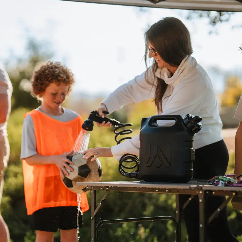 Heat-Resistant Slim-Fold Table - Choice 196 - Portable Camping Table with Heat-Resistant Countertop Detail